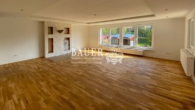 Wohnzimmer - 5-Zimmer Wohnung im Ehrlenbachtal