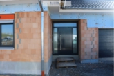 Bungalow mit Doppelgarage und Garten in Weikersheim - Einfamilienhaus mit Doppelgarage und Garten in Weikersheim