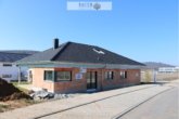 Bungalow mit Doppelgarage und Garten in Weikersheim - Einfamilienhaus mit Doppelgarage und Garten in Weikersheim