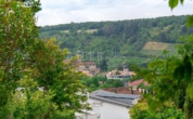 Bild... - Freistehendes Einfamilienhaus mit Garten und Doppelgarage in Weikersheim