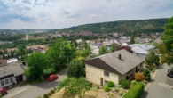 Bild... - Freistehendes Einfamilienhaus mit Garten und Doppelgarage in Weikersheim