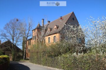 Altes Pfarrhaus mit Nebengebäude in Creglingen – Finsterlohr, 97993 Creglingen, Villa